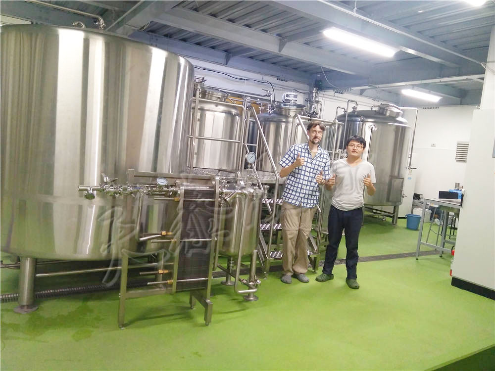日本2000L精釀啤酒廠(chǎng)