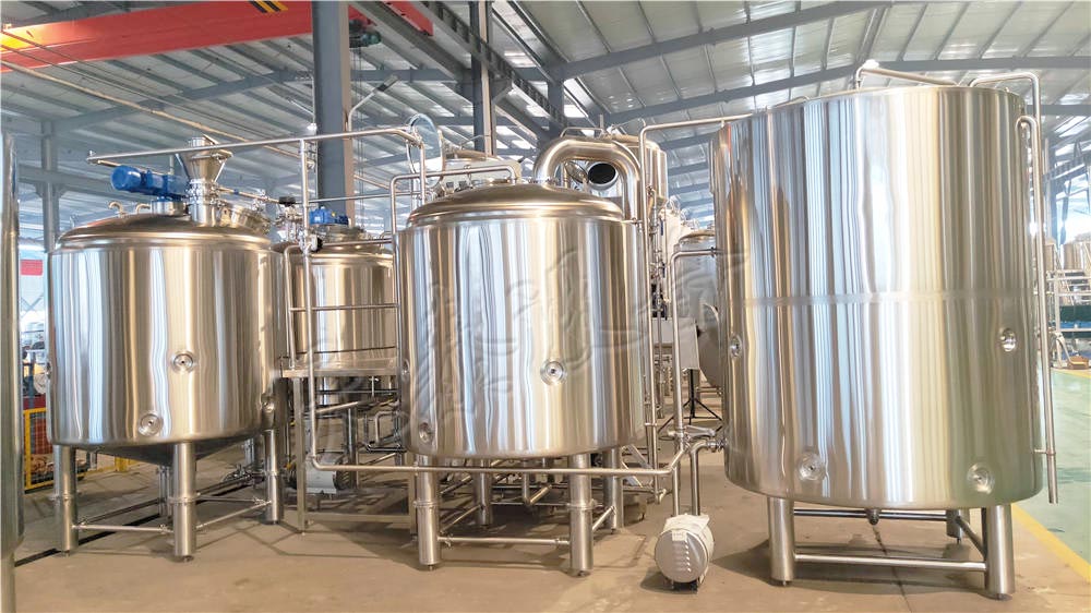 小型精釀啤酒設備廠(chǎng)分享：啤酒釀造中怎樣進(jìn)行凋萎操作?
